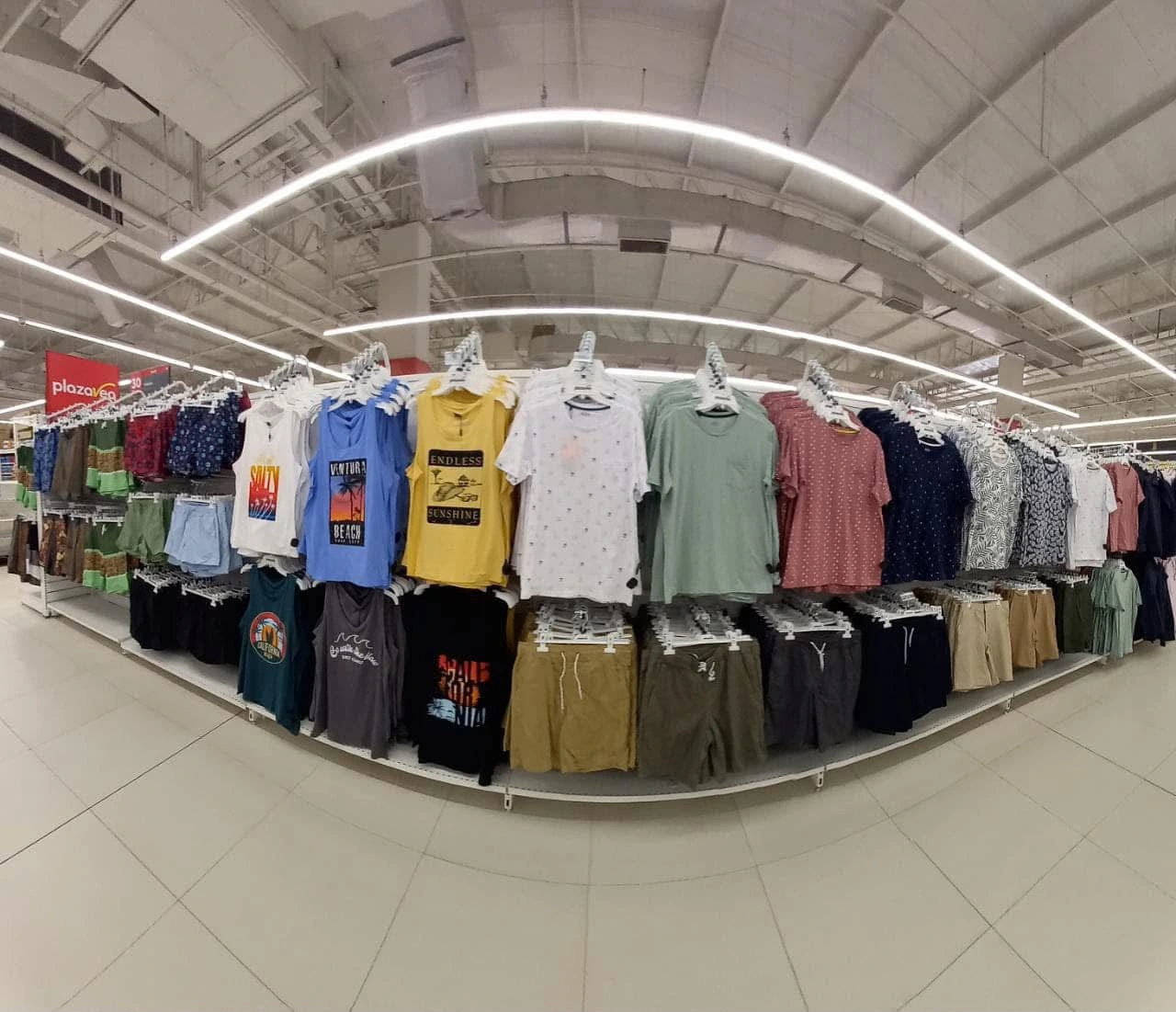 Plaza Vea Textil — panorama de categoría masculina con lectura clara y orden visual.